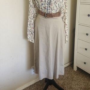 GAP Beige Skirt